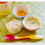 離乳食107日1回目スープパン粥