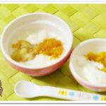 離乳食57日2回目ミルクパン粥バナナりんご乗せ