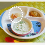 離乳食69日1回目じゃがいものトマトソースかけ