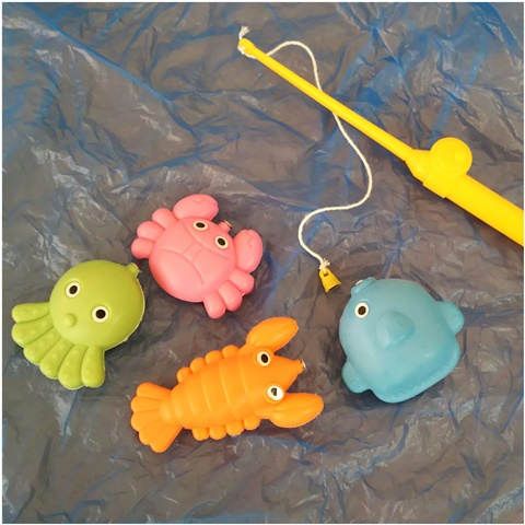 手作り　魚釣り　知育玩具